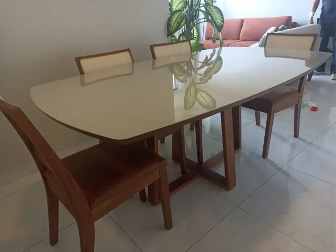 Mesa de Jantar Elegante com 6 Cadeiras madeira