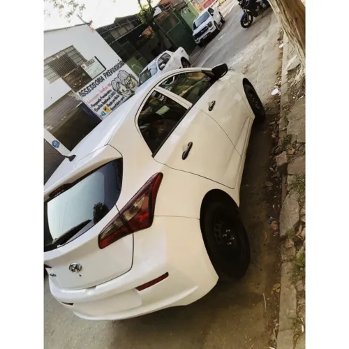 Hyundai HB20 Unique 1.0 Flex 12V Mec. 2019