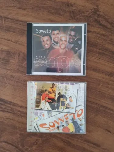 CDs Grupo Soweto