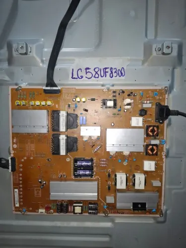 Consertamos tv de todas marcas temos placas