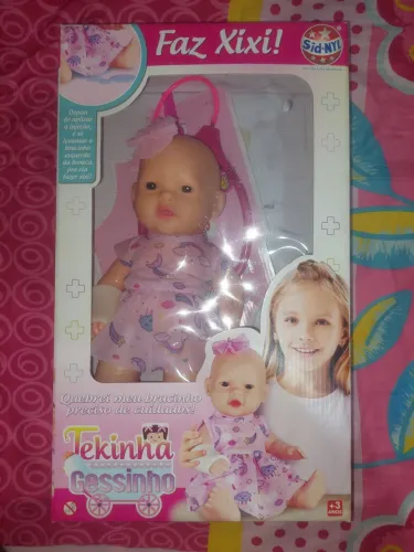Boneca Tekinha Médico Gessinho