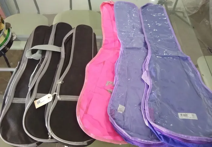 Capas para Violino, ukulele, cavaquinho. 40 peças, 40,00 a unidade!- Pink e Roxo