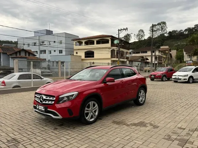 Mercedes-Benz GLA 200 Style 1.6 TB 16v/flex Aut. 2018