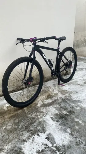 BICICLETA ABSOLUTE NOVINHA