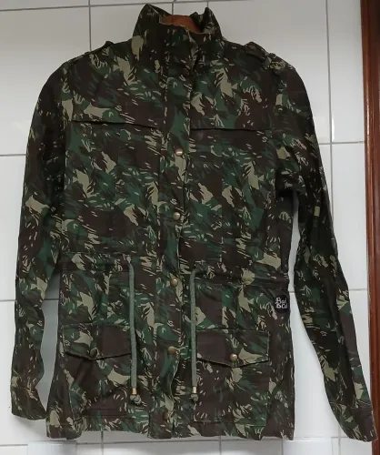 Parka Sobretudo Feminino Bad Cat Camuflado Tamanho M