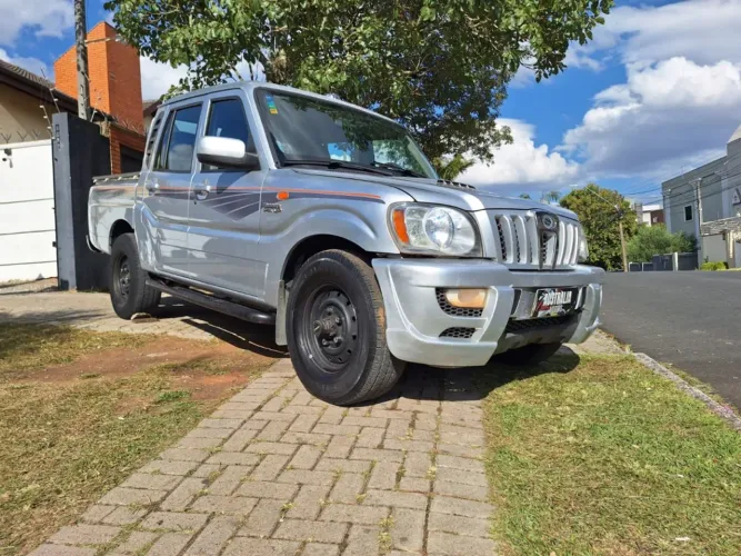 Mahindra Pik-Up CD 2.2 4X4 (diesel) Mec. 2010