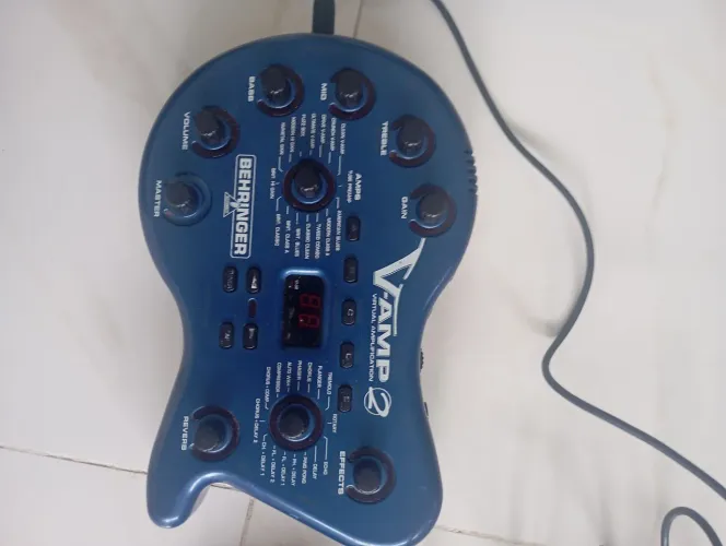 Pedaleira V-amp 2