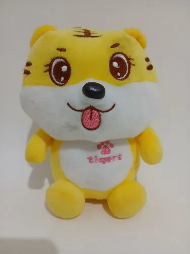 TIGRE de pelúcia medindo 18cm