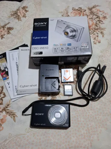 Câmera Sony Cyber-shot DSC-W610