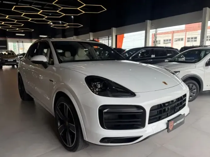 Porsche Cayenne E-hybrid 3.0 V6 462cv 2023