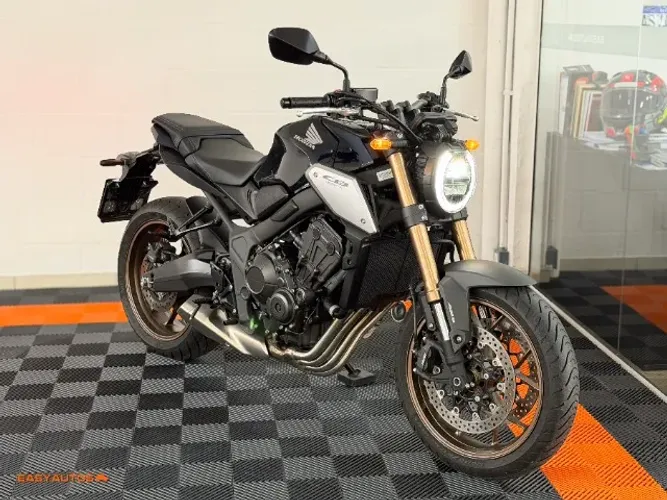 CB 650R - 2021 - IGUAL A ZERO KM