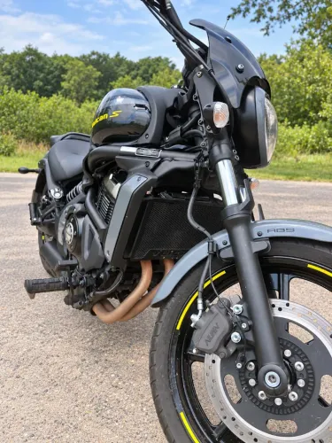 Kawasaki Vulcan S Café 2023 - Único Dono - Todas Revisões na Concessionária + Alforge