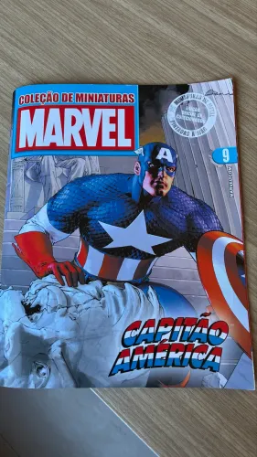Miniatura Capitão América + caixa + revista #09