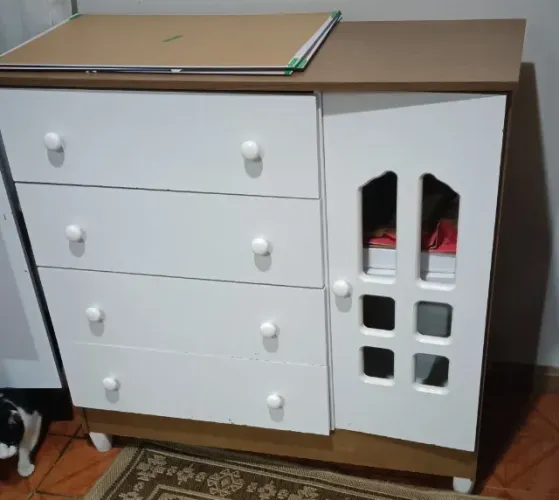 Guarda roupa infantil