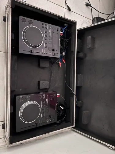 Vendo par de Cdj 350 semi novo (Sem mixer)