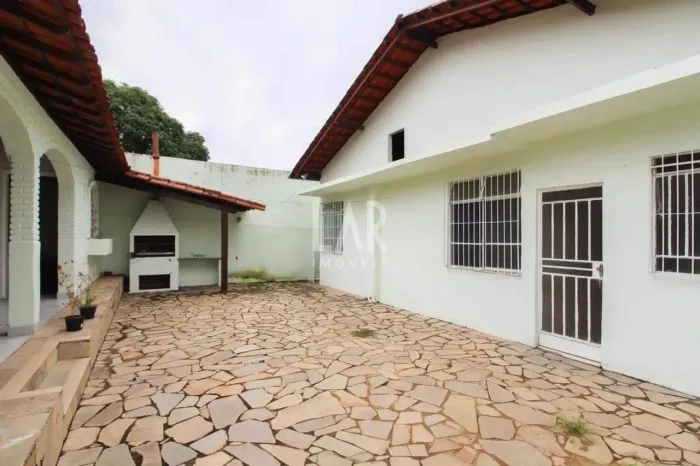 Casa à venda, 3 quartos, 1 suíte, 4 vagas, Alípio de Melo - Belo Horizonte/MG
