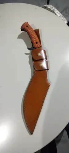 Faca kukri feita em aço 5160 e fosfatizada