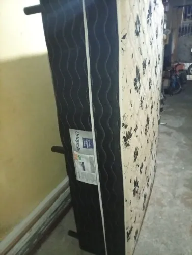 Cama casal Box conjugada