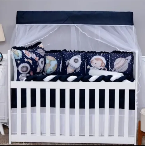 Vendo enxoval de bebê 