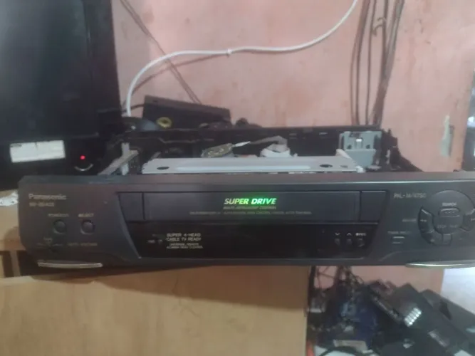 Vídeo cassete Panasonic funcionando perfeitamente 