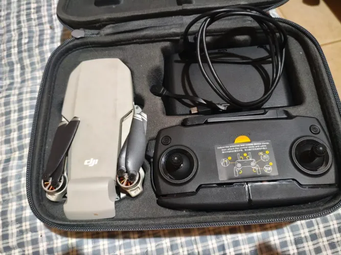 Drone DJI Mavic Mini (1)