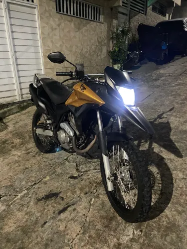 Xre 300