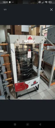 NZ. Máquina de assar carne e frango 70 kg 5 grelhas giratórias PROGÁS