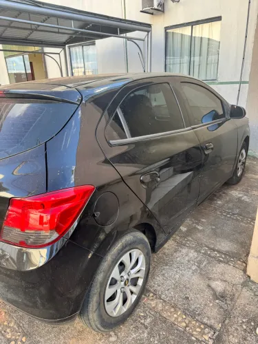 Chevrolet Onix Hatch LT 1.4 8V Flex Power Mec. 4P 2016
