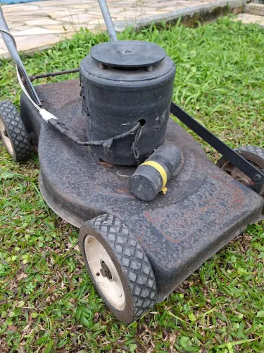 Máquina cortar grama 110v