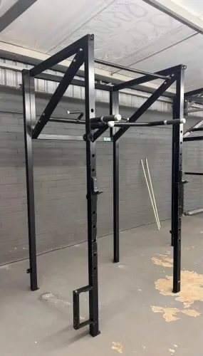 Gaiola rack para academia