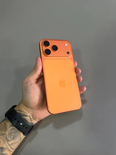 IPHONE 17 PRO MAX 256gb seminovo