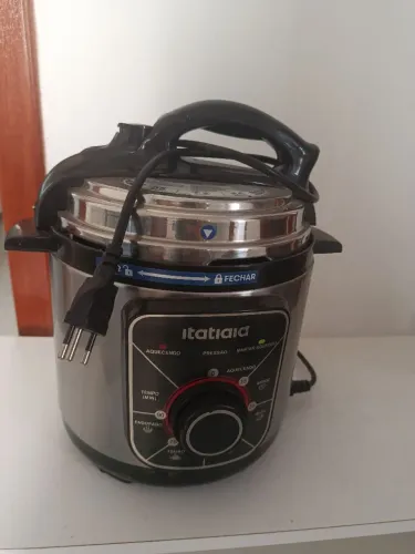 Panela de Pressão Itatiaia 3 Litros - Excelente Estado