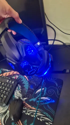(NOVO) Headset gamer com microfone ( COMPREI 2 SEM QUERER)