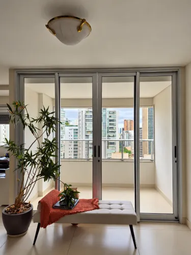 Porta-balcão de correr em alumínio e vidro - 4 folhas móveis