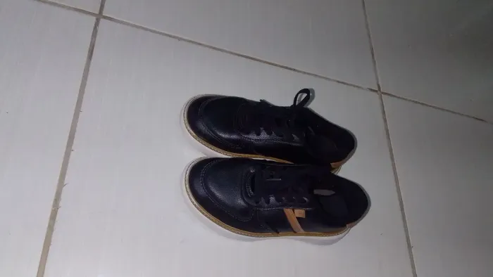 Vendo tênis seminovo