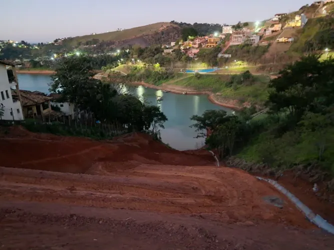 Terreno à venda, 2800 m² por R$ 850.000,00 - Paraíso de Igaratá - Igaratá/SP
