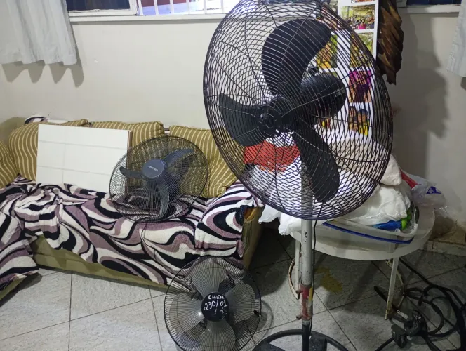 Ventilador industrial, negociável, valor 250 negociável