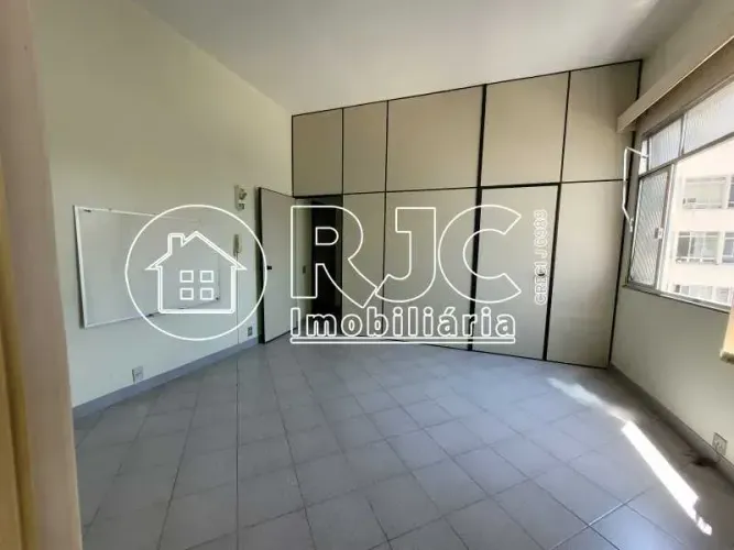 Imóvel para venda possui 37 metros quadrados em Tijuca - Rio de Janeiro - RJ