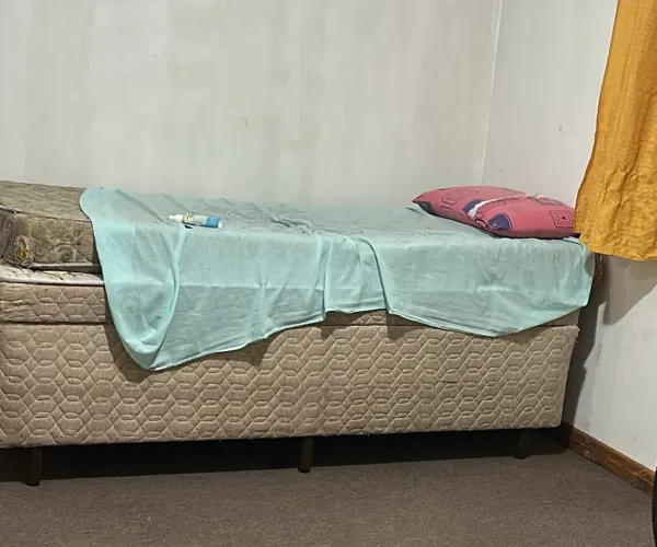 Cama box baú solteiro
