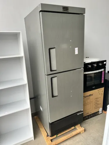 Congelador De Canecas De Chopp Gela Caneca Ggc-57 Ti Gelopa