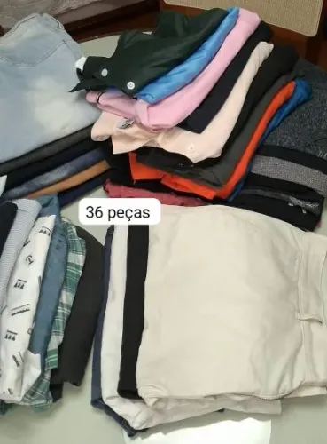 Roupa Masculina, Lote c/36 Peças Sortidas: Calças Jeans, Bermudas, Camisas tecido e Polos