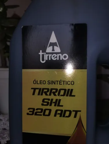 ÓLEO SINTÉTICO