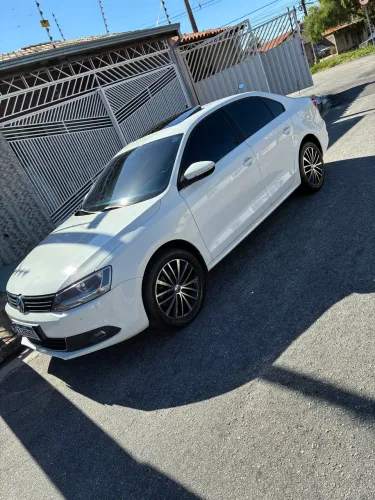 Volkswagen Jetta Highline 2.0 TSI 16V 4P Tiptronic 2013
