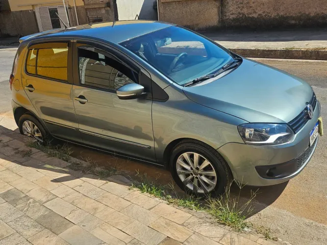 Volkswagen Fox Prime/higli. 1.6 Total Flex 8V 5P 2010