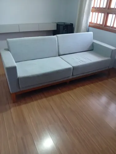 Vendo sofá  em ótimo estado, pouco tempo de uso.