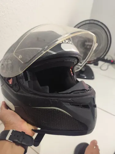 Capacete Axxis preto