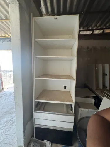 armário de cozinha novo.