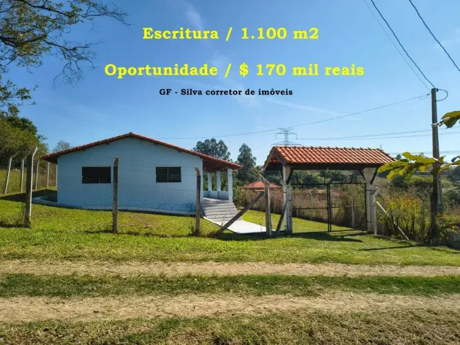 Chácara 1.100 m2 Escritura Oportunidade água luz Internet prox cidade