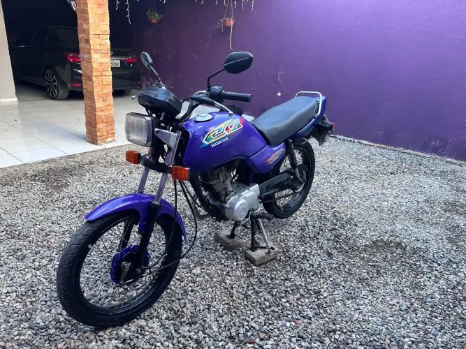 TITAN 125