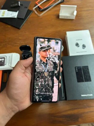 Z fold 5 PERFEITO! | 512gb + Buds core